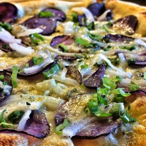 Purlple fingerling potato, scallion and gargonzola pizza...yum!